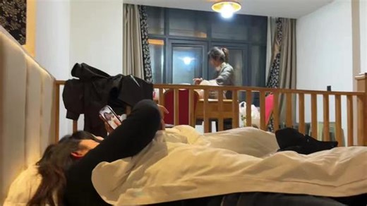 你们自己看吧，你们就是这么对我的😂，一群人躺着刷抖音，留我一个人收@.,: @Mᴗaᥫᩣ @泥鳅✌ @小叶子🍀 @Daisy #第三视角ootd