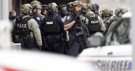 10 killed in supermarket shooting in Boulder, Colorado