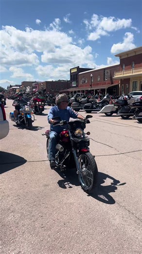 DanD (@dand_1967)’s videos with original sound - Tom Walker The Music Man