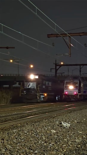 NS H80 & NJT test train #norfolksouthern #njtransit #train #railroad #newjerseytransit #njt4526