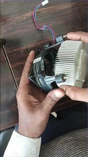 CPU HEAT SINK REMOVE