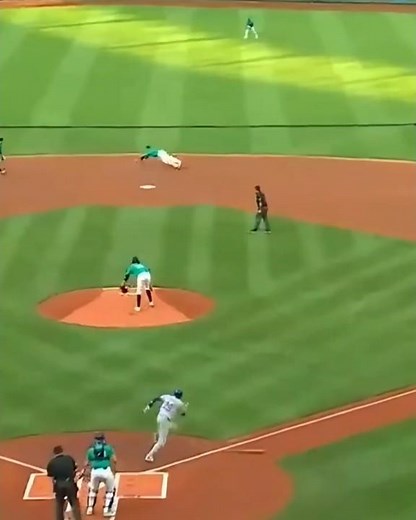 MLB Top Plays (pt 258): Mariners INSANE Double Play vs Mets #mariners #mlb #baseball #topplays