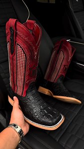A Closer Look At Our NEW Black Caiman Neck Boots For ONLY $129!!🐊🥷Available EXCLUSIVELY At TEXASBOOTRANCH.NET | Texas Boot Ranch