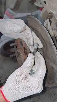 Toyota wheel stud replacement guide #automotive #carpart #automobile