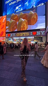 a moment that felt like hozier’s yell 🥹🫶🏼 #timesquare #timessquare #timessquarenyc #newyorkcity #thepinkstuff #pinkstuff #hozier #cleaning #CleanTok #timesquarenewyork @The Pink Stuff ad ambassador | Clean with kayleigh