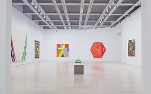 “溢出：20世纪60年代的绘画色彩”- Spilling Over_ Painting Color in the 1960s