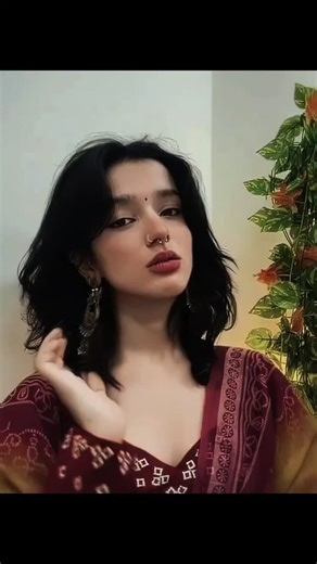 𝐌𝐨𝐦𝐢𝐧 𝐊𝐚𝐫𝐞𝐞𝐦 on Instagram: "Post #478 Want Template 🤭 do this 👇🏻👇🏻 Follow me and tag @shagunvermaaa_ to get the template for free 🫶🏻😉💗 #explorepage #trending #capcutedit #softslowmo #exploremore #exploremore #trendingreels #trendingtemplate #viral #capcuttutorial #trendingpage #capcuttemplate❤️ #trendingtemplate #girlishtemplate #hot #gir