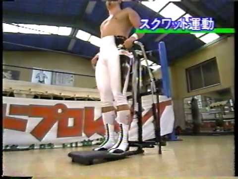 プロレスラーの蝶野正洋です