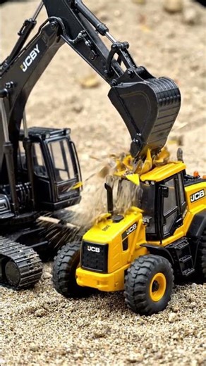RC Excavator vs. RC JCB: Ultimate Crushing Battle! 🚜💥 Who is Stronger?