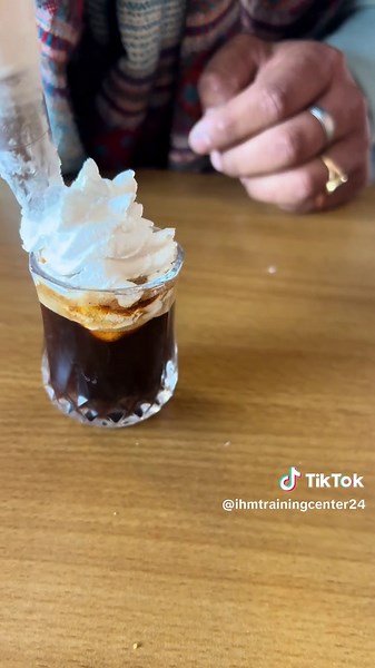 Espresso con Panna Recipe & Barista Training