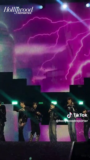 SEVENTEEN Performs 'THUNDER' Live in Los Angeles