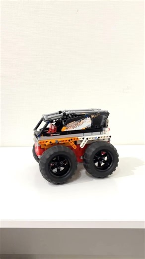 Driving my 9398 alternate Sherp #lego #legotechnic #legomoc