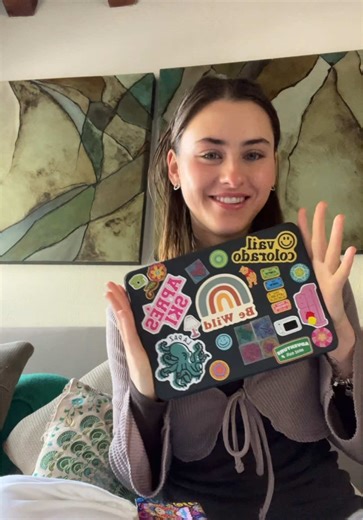 Decorando mi iPad con stickers para el 2025