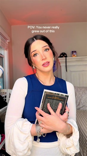 90s Disney Nostalgia: Aesthetic Outfits and Cosplay Ideas