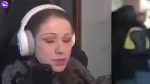 Franchement j'comprends que des gens aient cru que c'était un compte premier degrés de gauche au début, le clip est basé, dans un français limpide et faut vraiment être un profond détraqué pour avoir un problème avec son contenu mdrrr