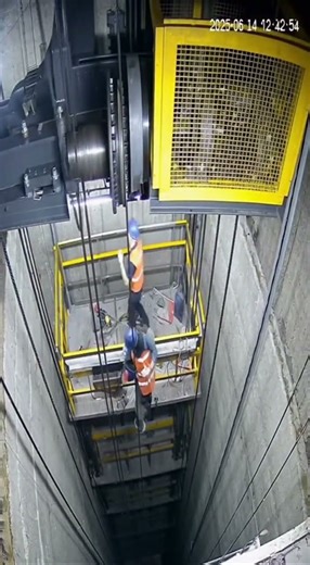 Elevator Shaft Failure Chaos Jammed Gears and Debris on 540p CCTV