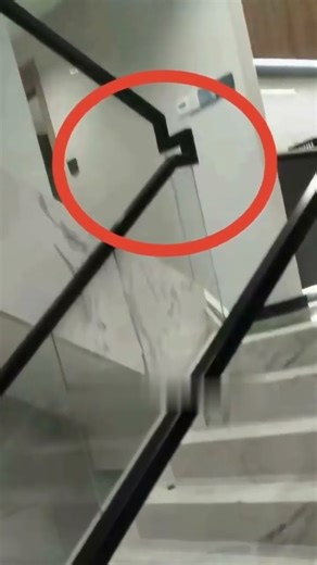 design a glass handrail that suits you😁