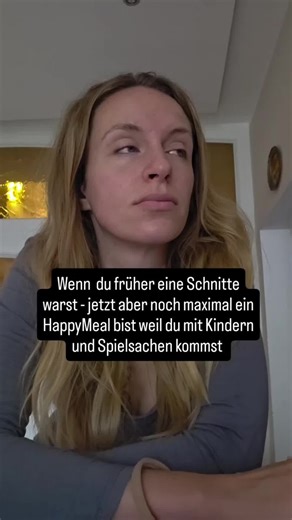 Wo sind meine HappyMeal Mamas? 🤩 badadadadaaa i'm lovin it 😘 #fastfood #mama #mom #momsoftiktok #mutter