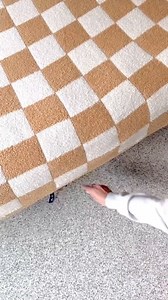 This self-inflating air mattress is the best for your next camping trip or guest! #amazondeals #founditonamazon #amazongadgets | Paulina Weiss