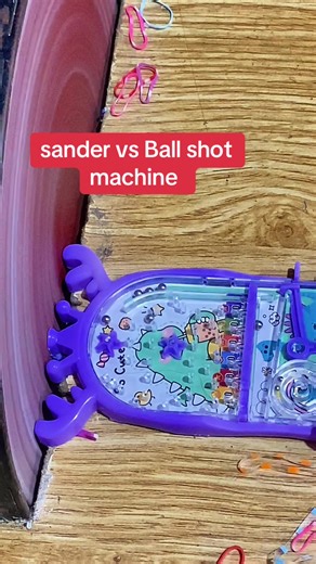 Sander vs Ball Shot Machine Comparison