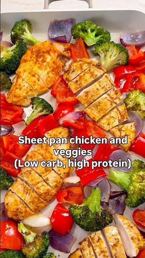 Sheet pan chicken and veggies recipe- high protein, low carb, and ready in 30 minutes!