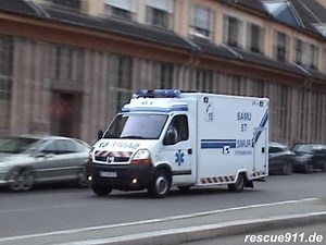 AR 4 SAMU 67 SMUR Strasbourg