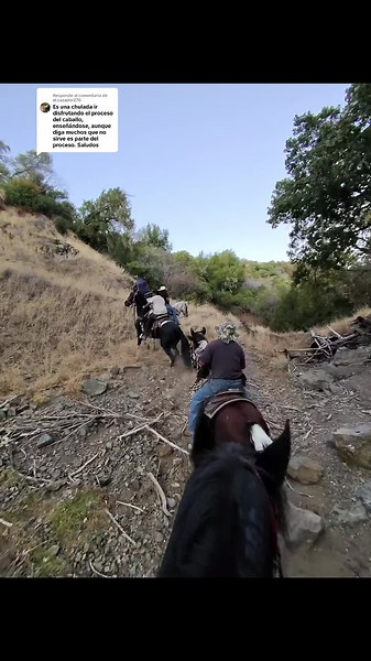 Qué Bonito es Andar a Caballo: Cruzando Cerros y Arroyos