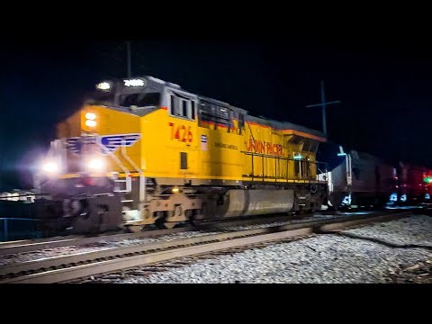 UP 7426 aids the crippled California Zephyr!