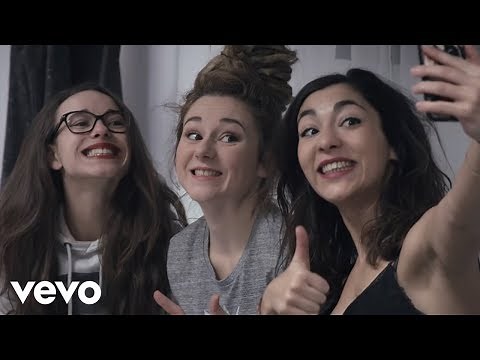 L.E.J - Get Lucky (Clip Offiicel)