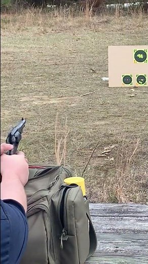 Shooting Remington 1858 New Model Army Black Powder Pietta