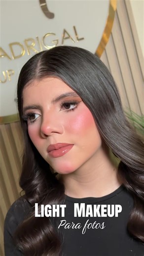 Un maquillaje para fotografías tiene que ser uno de los más detallados como para ediciones e iluminación y retoques y no baje la calidad de tu Makeup 🫰🏻 #maquillaje #makeupartist #fotografia #fypシ #parati