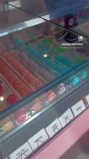 Andrea’s happy hour, Decadent Macaron