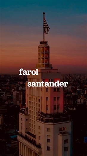 Bianca e Henry | Saindo por aí on Instagram: "Um dos prédios mais icônicos de São Paulo esconde muito mais do que você imagina 👀✨ O @farolsantander reúne arte, história, exposições interativas, experiências culturais e até um espaço que entrou para o Guinness Book. É aquele tipo de passeio que agrada adultos, crianças e quem ama programas diferentes no centro de SP ❤️ 💰valores: - Inteira: R$ 45,00 - Cliente Santander: R$ 40,50 ➡️ mais informações no @farolsantander Já conhecia? Salva esse post