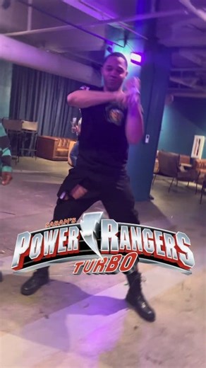 174K views · 6.9K reactions | They went for 2 minutes. Do you think you could do better? Check out @omniranger on Instagram because he killed it. This was a random encounter after a anime convention #powerrangers #supersentai #tokusatsu #comiccon | ANC3 | Facebook
