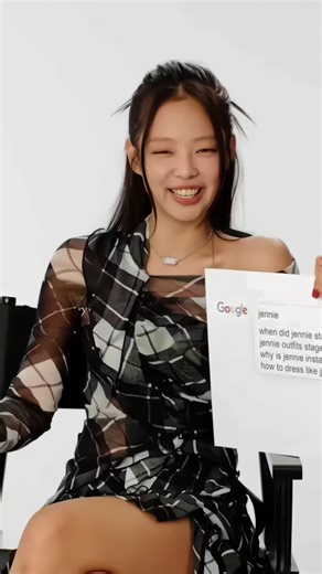 JENNIE Fancam: Captivating Moments of BLACKPINK