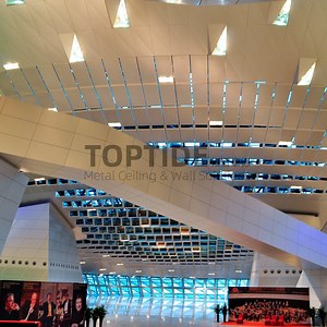 [Hot Item] Building Decorative Material Aluminum / Aluminium Ceiling Wall Facade Cladding Panel