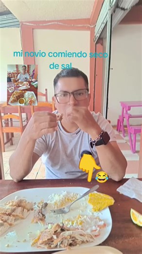 le hecho sal al gusto 😂