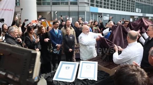 World’s longest chocolate train enters Guinness Records in Milan