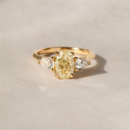 Oval Fancy Yellow Diamond Three Stone Ring, 14K Yellow Gold Wedding Band - Etsy