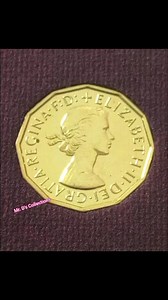 ✨🇬🇧 1970 United Kingdom of Great Britain and Northern Ireland Coin Collection 🇬🇧✨ A beautiful set from the final year before decimalisation! 💂‍♀️ Includes: 1. Half Crown, 2. Florin, 3. English Shilling, 4. Scottish Shilling, 5. Threepence, 6. One Penny, and 7. Half Penny Each piece a glimpse into Britain’s rich coinage history. 🪙❤️ #fblifestyle #videocontent #facebook #UKCoins #1970CoinSet #BritishHistory #CoinCollector #OldCoins #Numismatics | Mr. D's Collections