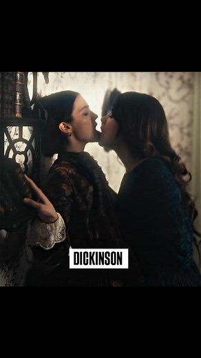 She kiss her in gratitude , take notes lesbians 🤭😅 📽 Dickinson 🏳️‍🌈 Emily Dickinson and Sue ⭐️ Hailee Steinfeld #emilydickinson #emilydickinsonpoetry #haileesteinfeld #emilyandsue #dickinson #lgbtqia #lgbtcouple #wlw #lesbiancouple #wlwseries #lesbiankiss #lgbtcharacters #sapphicromance | lgbtcouplesflix