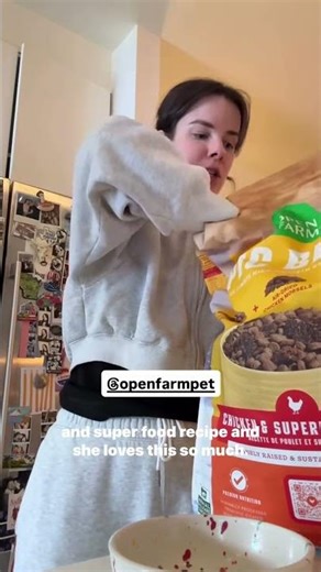 Realistic Dog Mum Routine 🐶 Making Raven’s Dinner #fosterdog #dogmom