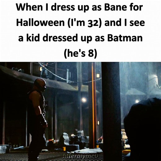 Cosplaying a villain is not an excuse to imitate their actions.
