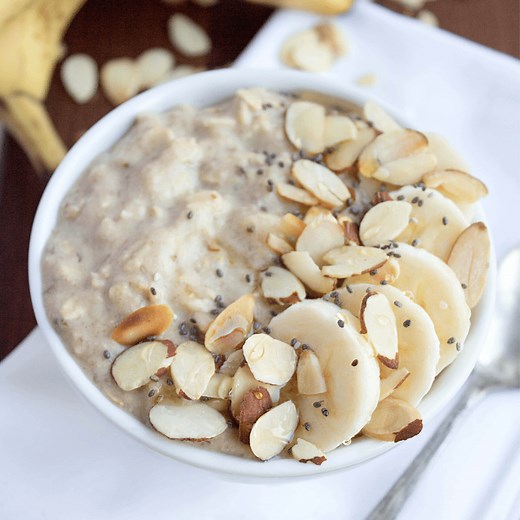 How To Make Oatmeal Taste Better (and More Filling!)