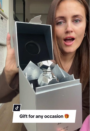 Cute gift for any man in your life! Or who ever like aftershave! It smells insane and it lasted all day on my arm! I love it!!! It’s on such a massive sale atm! Linked for you all 🔗 #tiktokmademebuyit #aftershave #gift #present #valentine