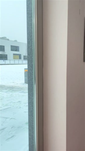 Exploring Circus School Techniques for Physical Education