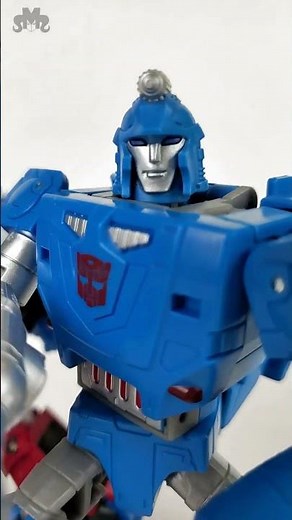 Transformers Legacy Evolution Devcon Bounty Hunter