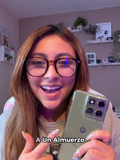 Dicen que las mejores llamadas no se ignoran… y esta es una de ellas.📞👇🏻 Si eres un verdadero motolover, esta es TU oportunidad: participa por un almuerzo exclusivo con Motorola un #MotoWatch Participar es así de fácil 👇 1️⃣ Sigue nuestra cuenta de Instagram @motorola_col 2️⃣ Entra al link en el perfil y llena el formulario 3️⃣ Responde: “Si Motorola te llama… ¿qué dices para demostrar que eres un motolover real?” Las 3 respuestas más creativas ganan.🏆 Vigencia del 31 de marzo al 07 de abri