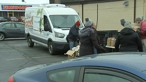 Food Bank of Northwest Indiana Mobile Market helps curb hunger in Lake, Porter counties