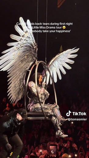 Cardi B's Emotional Performance During Little Miss Drama Tour